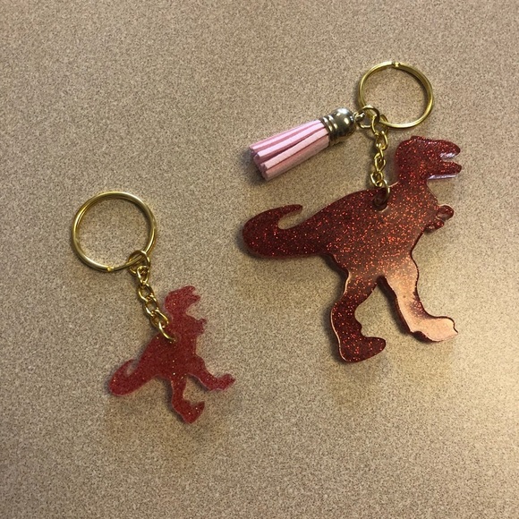 Handmade Baby Dinosaur Keychain - Picture 3 of 6